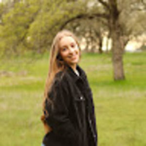 Meet your Posher, Madelyn